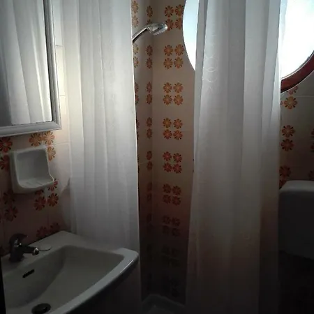Teocles Guest house